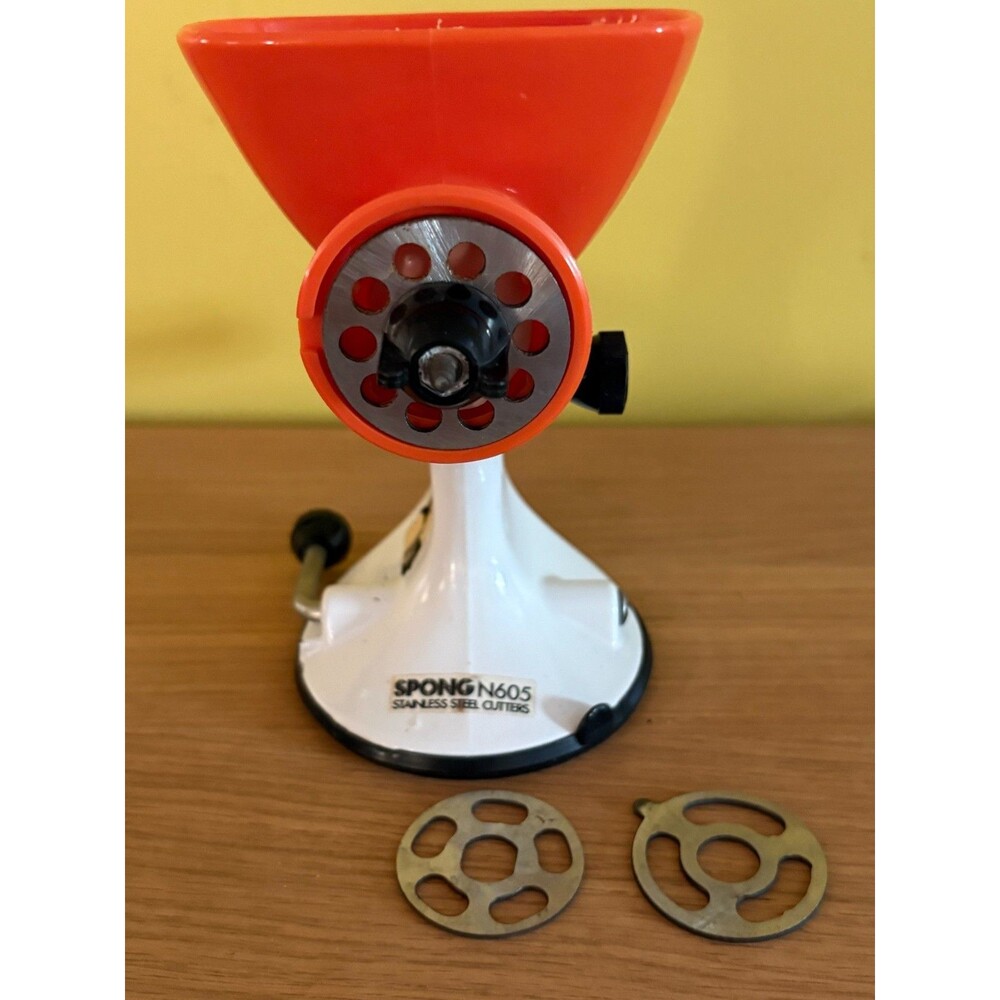Vintage 1970s Spong N605 Hand Crank Meat Mincer Orange White England - Picture 2 of 5